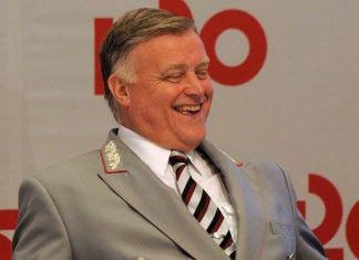 Якунин: почему все хотят моих денег? Я не резиновый