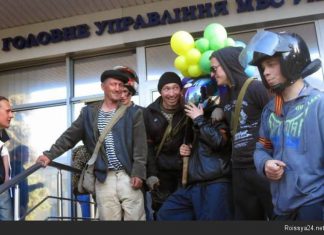 Киевская хунта, посмотри на этих несчастных людей