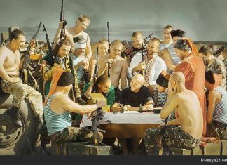 А вот какие фотографии фашистского содержания выкладывает на своей странице в фейсбуке Національна Гвардія України facebook.com