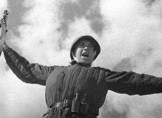 22 июня в 4 утра во всех городах России пройдут праздничные бомбёжки