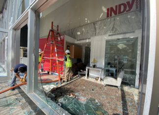 Погромщиками разгромлена редакция, поддерживающая погромщиков