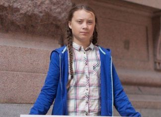 — Нет, ну что значит «не любит»? Пару раз сковородкой по морде — и «Прафти, милая, я афыбался».