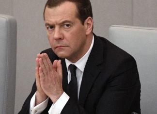 Медведко проснулся и ревет на болоте: Медведев предупредил о возможности начала полномасштабной войны