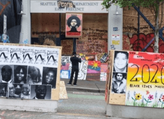 И ПО НОЧАМ КОГО-ТО ЕБУТ. Может быть, даже и феминисток.