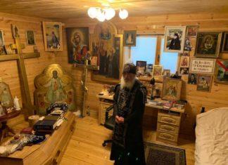 Расколи мне купола: Вступив в конфликт с патриархом, схиигумен Сергий собирает армию со всей страны. Куда приведет бунт «глубинного православия»?