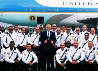 Конец американской демократии: чернокожим запрещено срать на улицах.