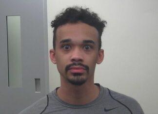 ВОТ ЭТО ПОВОРОТ: В США за проникновение в Капитолий арестовали лидера движения американского Антифа