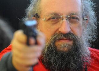 БОРОДАТАЯ ЕВРЕЙСКАЯ БАБУШКА (русский патриот) — НАГНЕТАЕТ. Вассерман назвал «организаторов» пандемии коронавируса