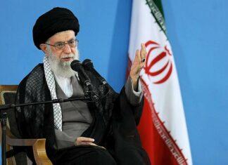 АЯТОЛЛА ВЫПРАШИВАЕТ: Иран угрожает угнать самолет и направить сегодня на Капитолий