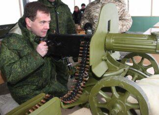 Задняя передача нащупана